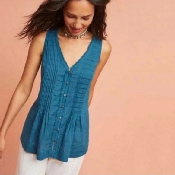 Anthropologie Tops - Anthropologie Maeve Saona Swing Button Down
Sleeveless Top - Size S - Blue - EUC